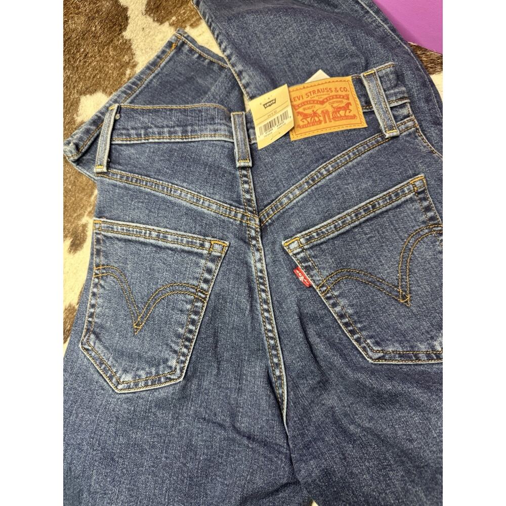 Levi Jeans Women Rib cage Straight Button Fly Size 24/32 - Picture 2 of 8